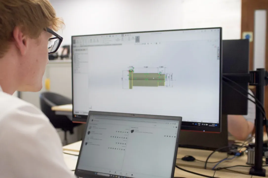 RP employee working on CAD program